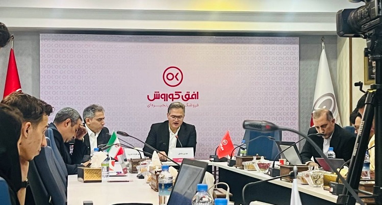 کنفرانس پرسش و پاسخ مدیران افق کوروش با سهامداران برگزار شد